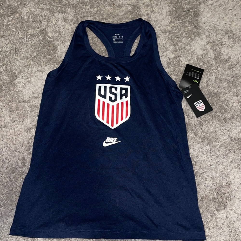Nike razor back dri-fit women’s tank top. Size medium.